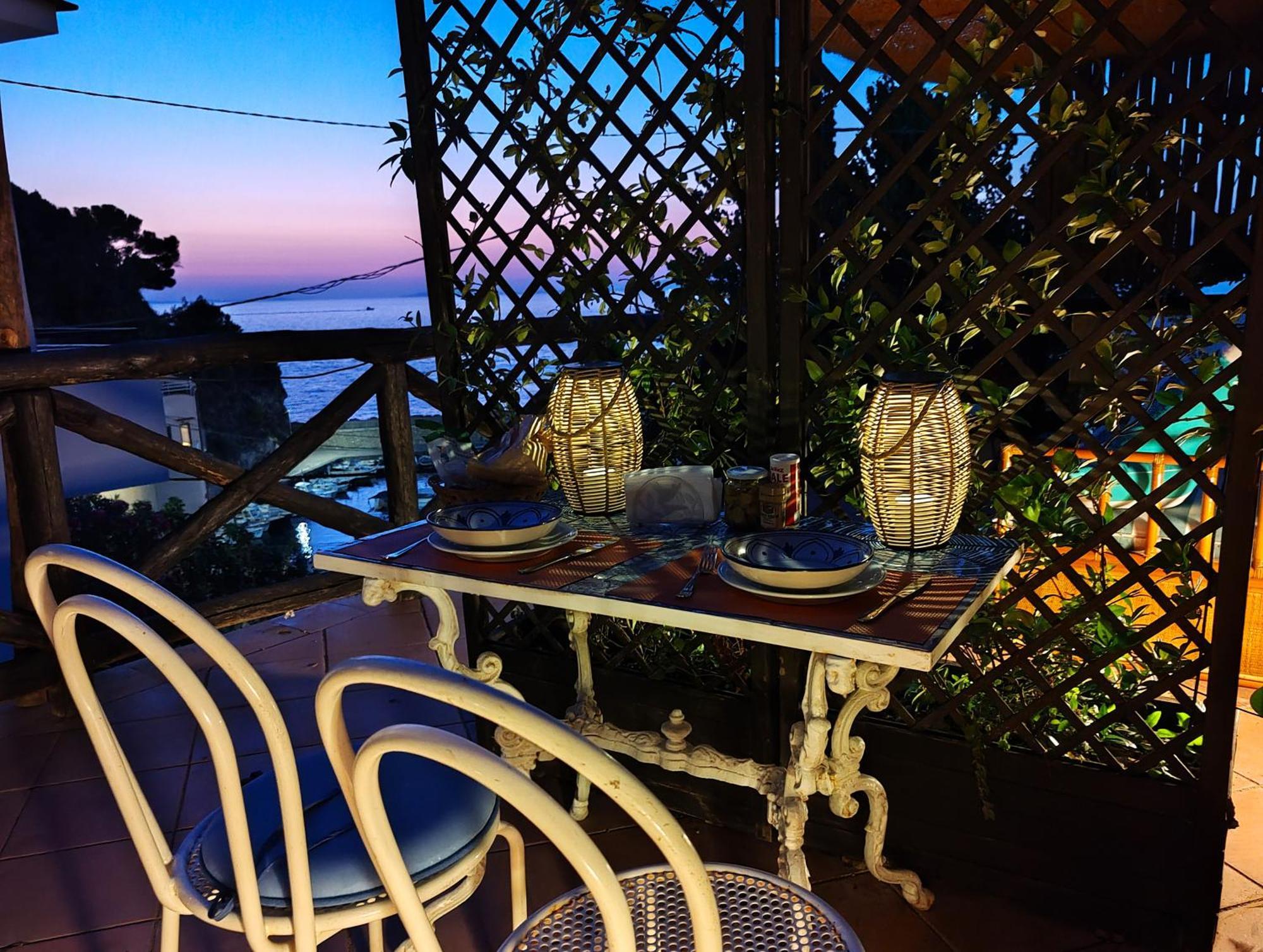 Mediterranea E Casa Del Capricorno Charming Houses Massa Lubrense Εξωτερικό φωτογραφία